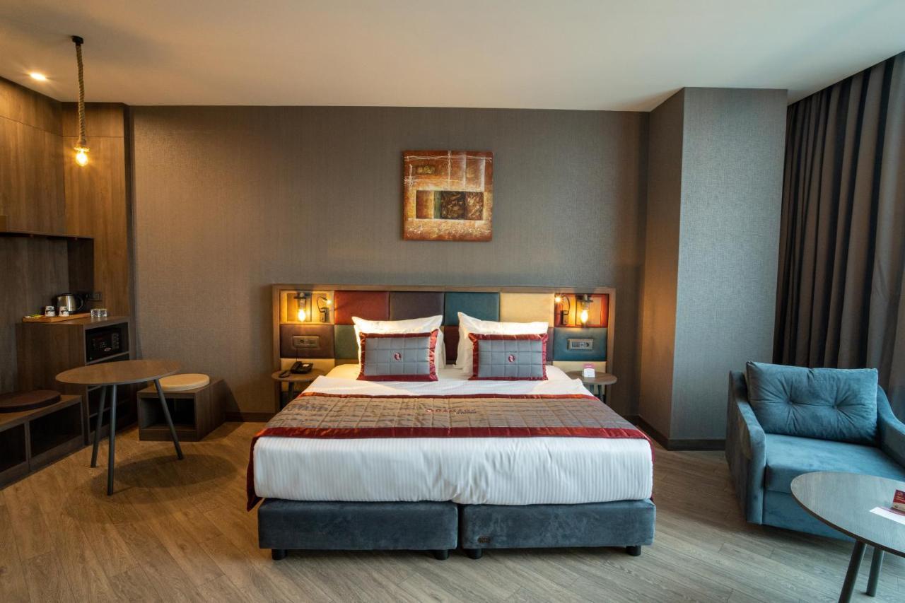 Ramada Encore By Wyndham Istanbul Avcilar Bagian luar foto